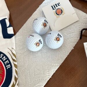 Miller Lite Golf Balls Set